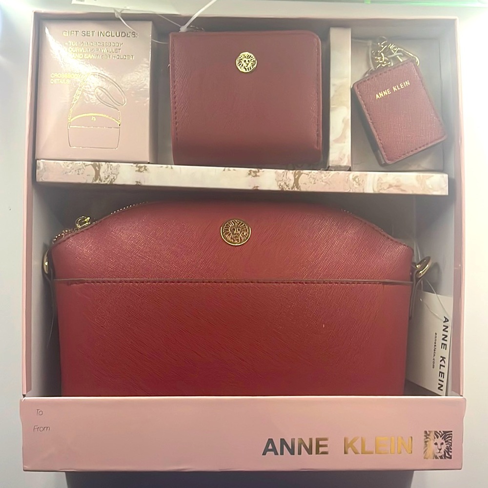 Anne Klein Crossbody Bag Gift Set